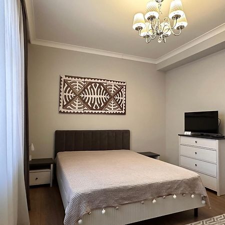 Aikol Guesthouse Privokzalnoye Bagian luar foto