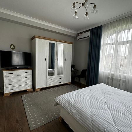 Aikol Guesthouse Privokzalnoye Bagian luar foto