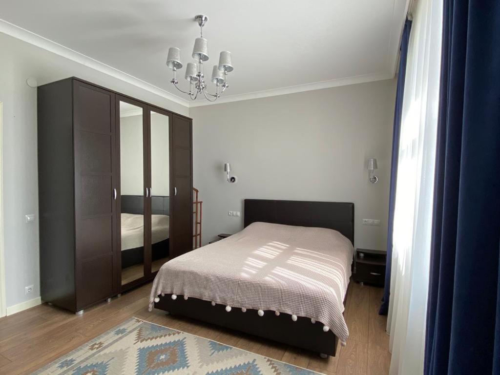 Aikol Guesthouse Privokzalnoye Bagian luar foto
