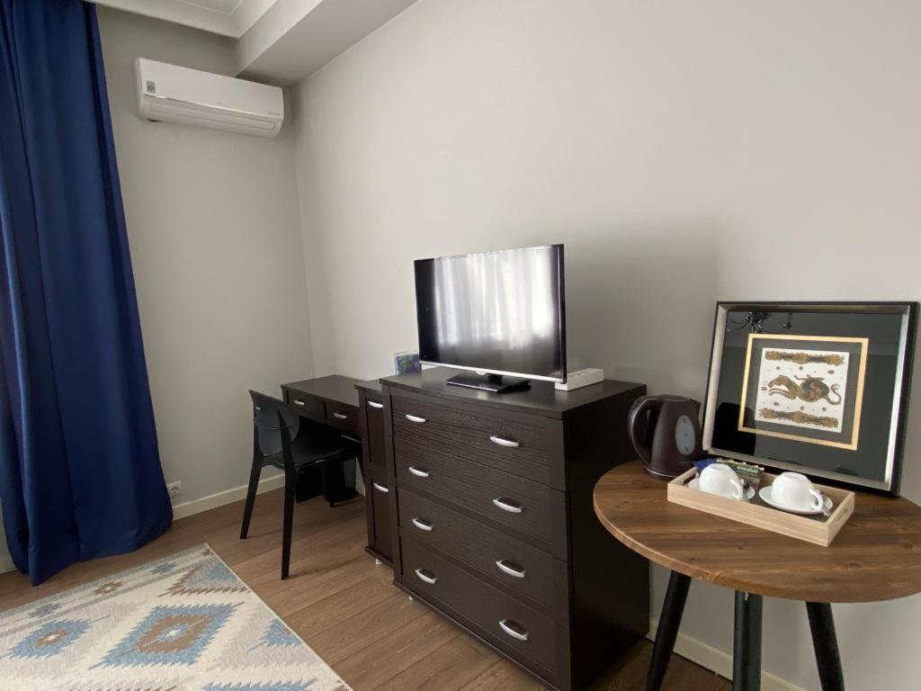 Aikol Guesthouse Privokzalnoye Bagian luar foto